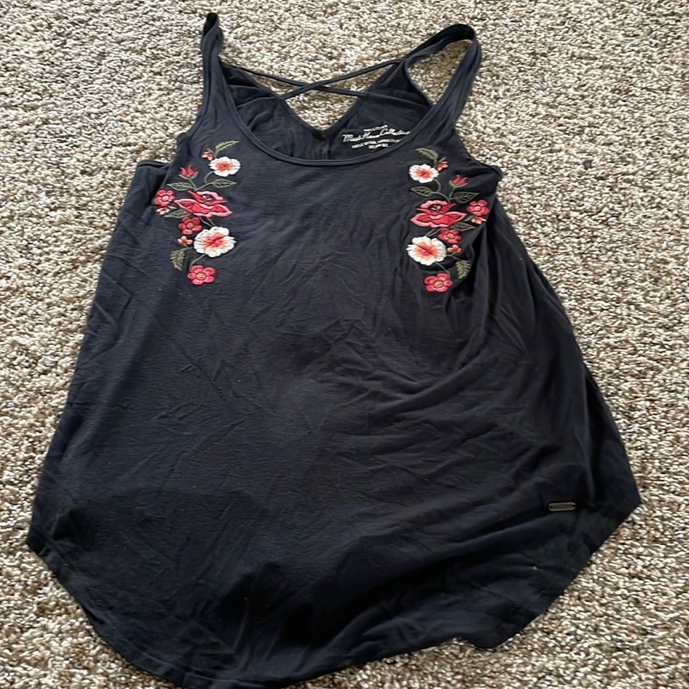 Hollister embroidered tank 